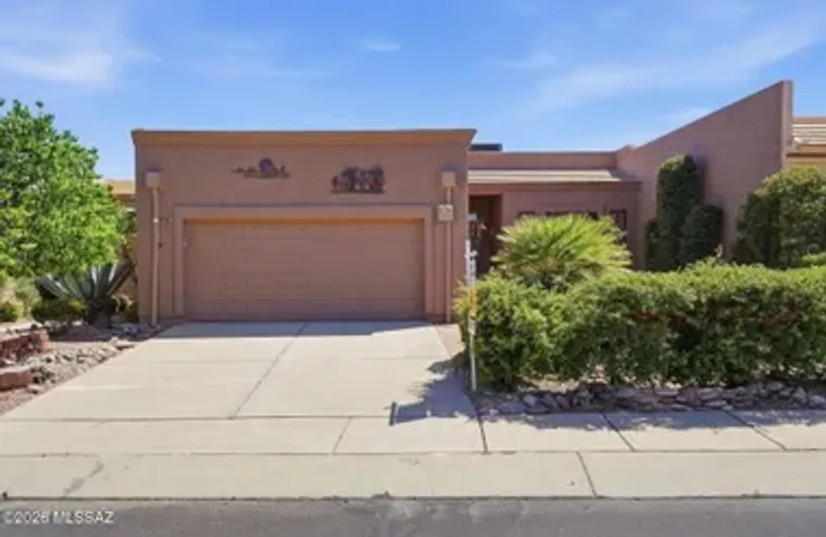2560 S PECAN VALLEY PL, GREEN VALLEY, AZ..., Green Valley, AZ 85614
