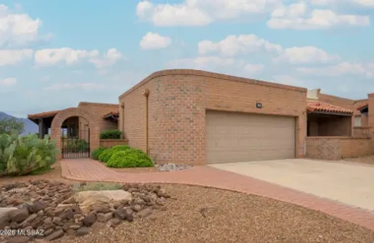 1013 W DESERT HILLS DR, GREEN VALLEY, AZ..., Green Valley, AZ 85622