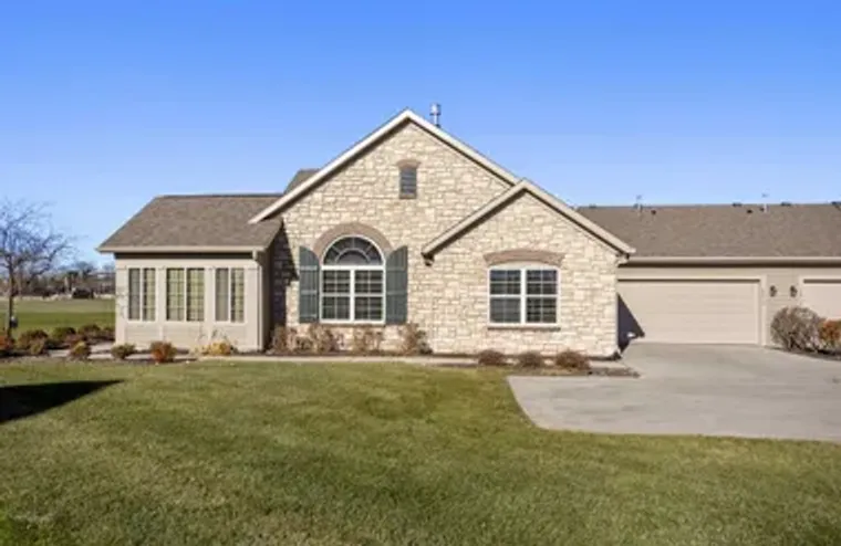 2210 E TUSCANY WAY, APPLETON, WI, 54913, Appleton, WI 54913