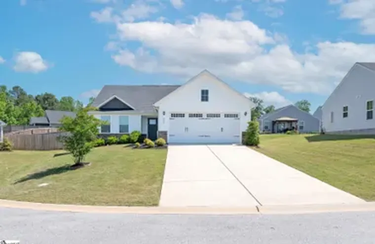 934 BLUE WILLOW CT, SPARTANBURG, SC, 293..., Spartanburg, SC 29302