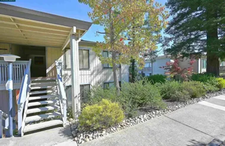 1361 SINGINGWOOD CT 7, WALNUT CREEK, CA,..., Walnut Creek, CA 94595