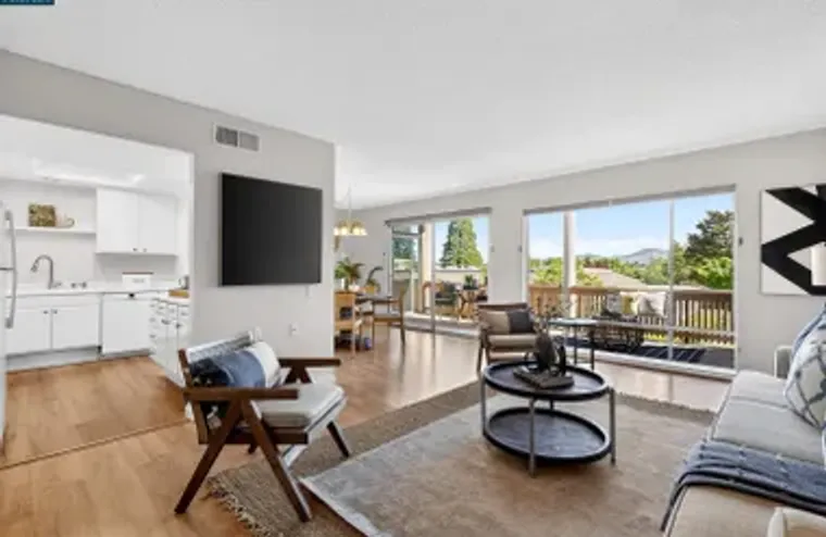 1548 GOLDEN RAIN RD 2, WALNUT CREEK, CA,..., Walnut Creek, CA 94595