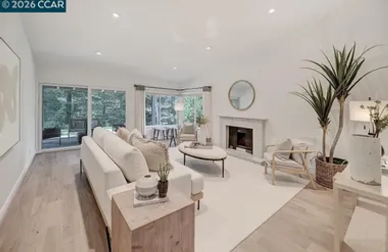 649 TERRA CALIFORNIA DR 6, WALNUT CREEK,..., Walnut Creek, CA 94595