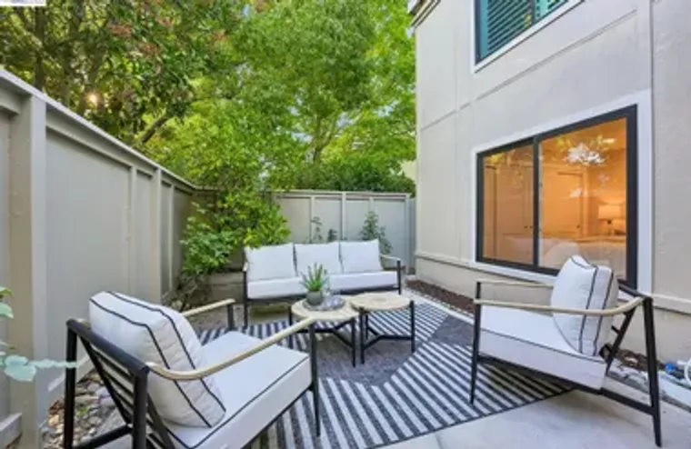 2749 PINE KNOLL DR 2, WALNUT CREEK, CA, ..., Walnut Creek, CA 94595
