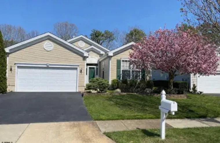 100 HYANNIS CT, GALLOWAY, NJ, 08205, Galloway, NJ 08205