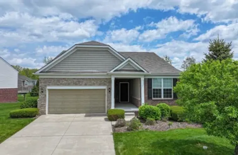 6239 CRYSTAL DOWNS DR, GRANDBLANCCHARTER..., Grandblancchartertownship_genesee, MI 48439
