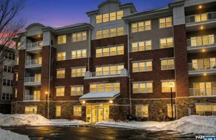 10123 WARRENS WAY, WANAQUE, NJ, 07465, Wanaque, NJ 07465