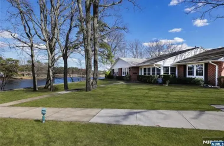 1028B SHETLAND DR, LAKEWOOD, NJ, 08701, Lakewood, NJ 08701