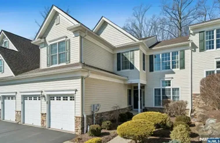 62 N MACKENZIE LN, DENVILLE TOWNSHIP, NJ..., Denville Township, NJ 07834