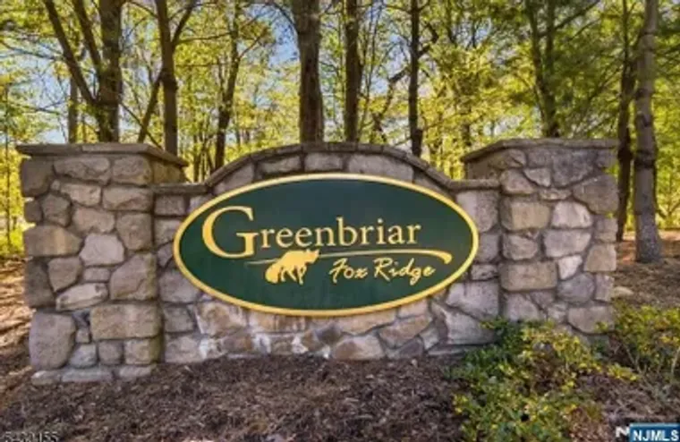 6102 VETERANS DR, ROCKAWAY TOWNSHIP, NJ,..., Rockaway Township, NJ 07885