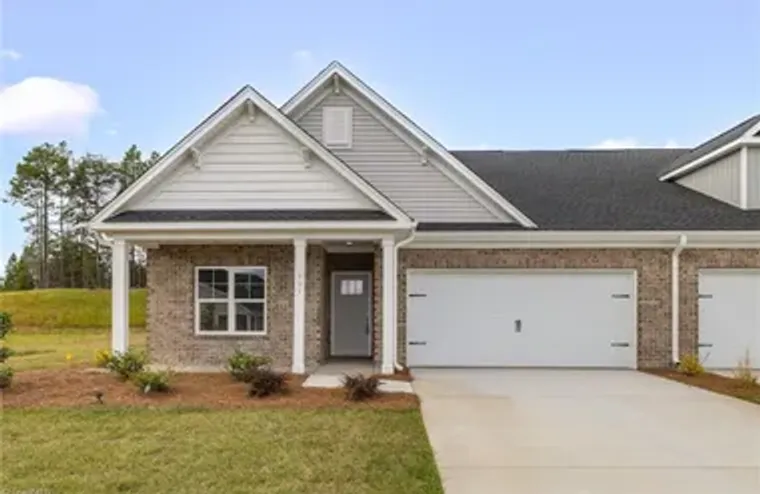 201 CREEKSIDE TER, CLEMMONS, NC, 27012, Clemmons, NC 27012