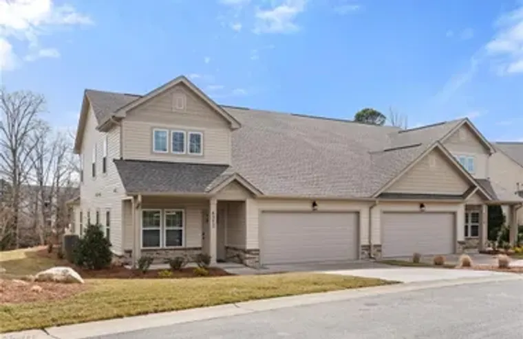 4312 MOSSY WOOD CIR, GREENSBORO, NC, 274..., Greensboro, NC 27409