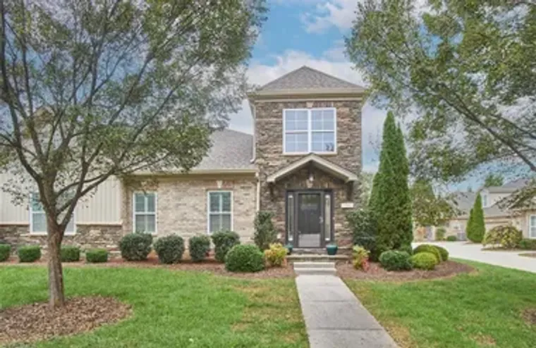 300 CASTELLUM SQ, WINSTON SALEM, NC, 271..., Winston Salem, NC 27127