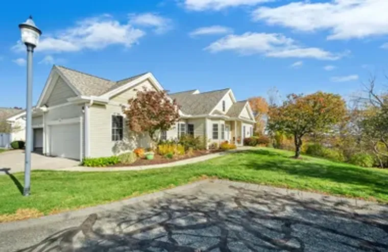 69 CORTLAND GROVE DR # 69, SHREWSBURY, M..., Shrewsbury, MA 01545