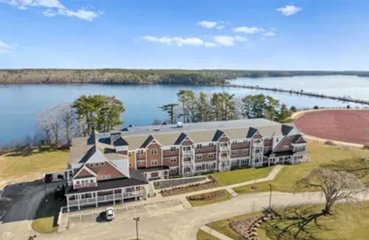 57 LONG POINT RD UNIT 210, LAKEVILLE, MA..., Lakeville, MA 02347