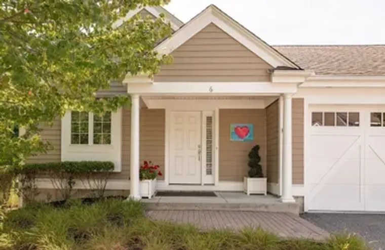 6 CARRIAGE LN # 6, DUXBURY, MA, 02332, Duxbury, MA 02332