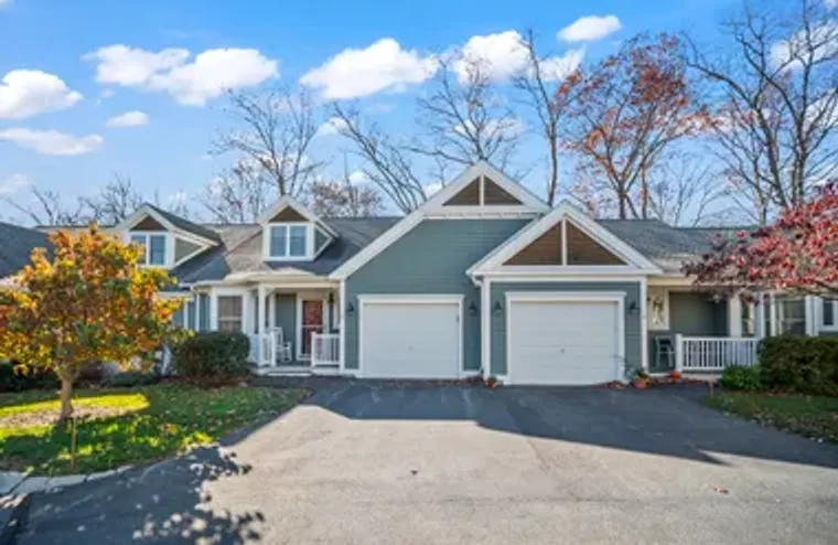 11 WHISPERING BROOK RD # 55, MARLBOROUGH..., Marlborough, MA 01752