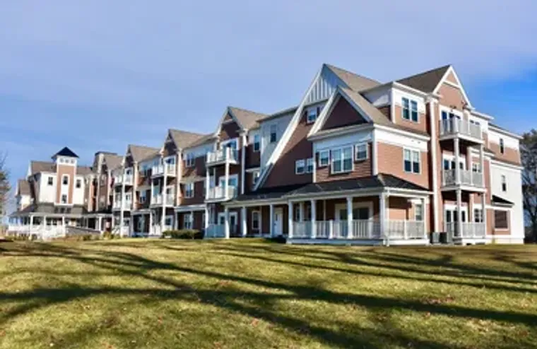 57 LONG POINT RD UNIT 104, LAKEVILLE, MA..., Lakeville, MA 02347