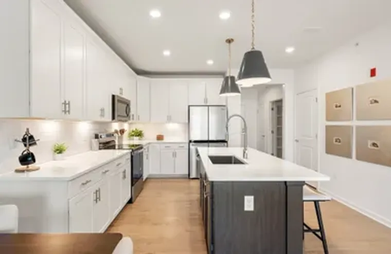 320 MARTINS LNDG APT 404, NORTH READING,..., North Reading, MA 01864