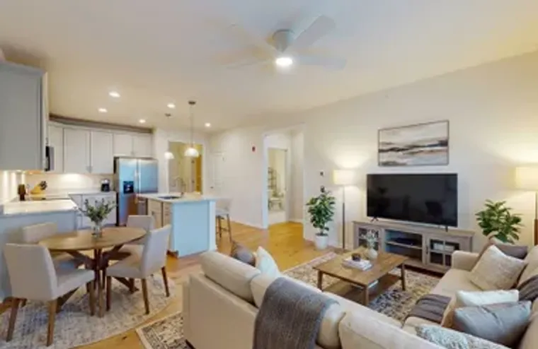 250-402 MARTIN'S LNDG 402, NORTH READING..., North Reading, MA 01864