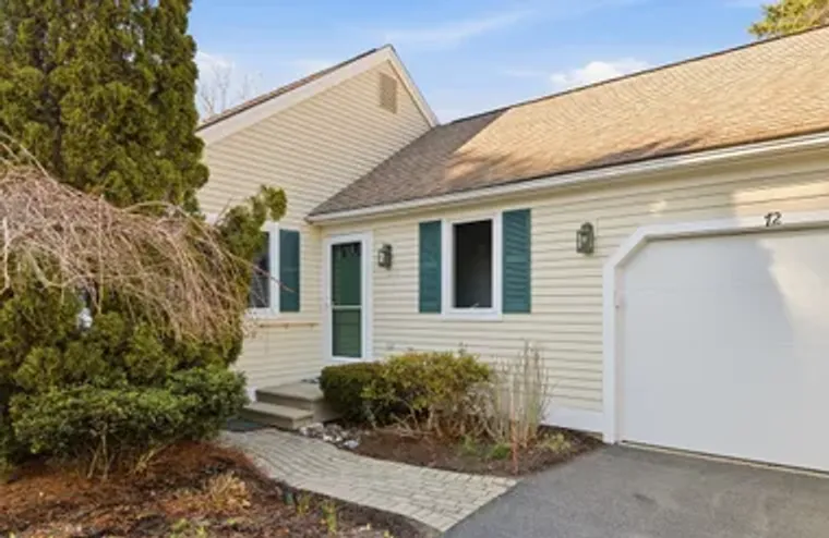 72 PINE HILL BLVD 72, MASHPEE, MA, 02649, Mashpee, MA 02649