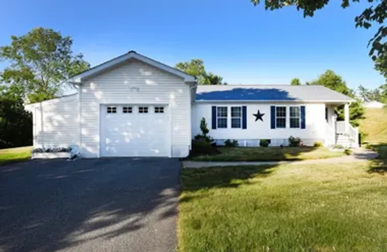 4402 PHEASANT LN, MIDDLEBORO, MA, 02346, Middleboro, MA 02346