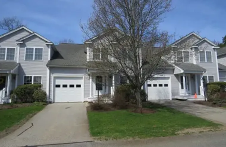 877 AUBURNVILLE WAY J4, WHITMAN, MA, 023..., Whitman, MA 02382