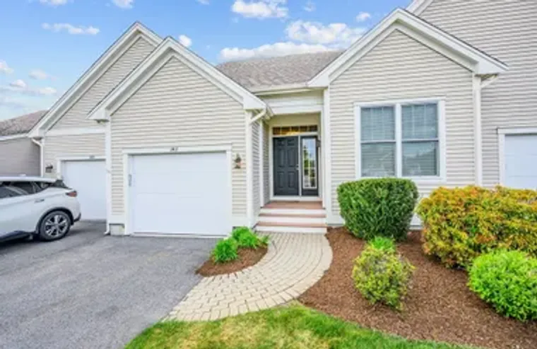 142 LEISURE GREEN DR 142, MASHPEE, MA, 0..., Mashpee, MA 02649