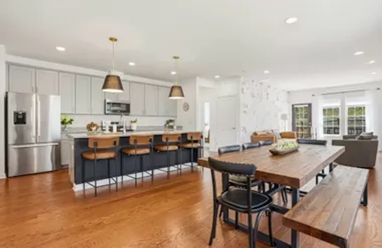 8 JACKSON DR 8, UPTON, MA, 01568, Upton, MA 01568