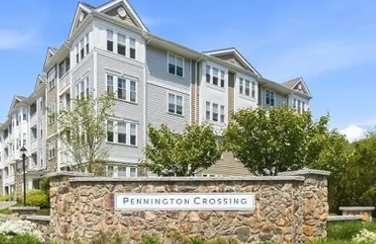 2305 PENNINGTON DR 305, WALPOLE, MA, 020..., Walpole, MA 02081