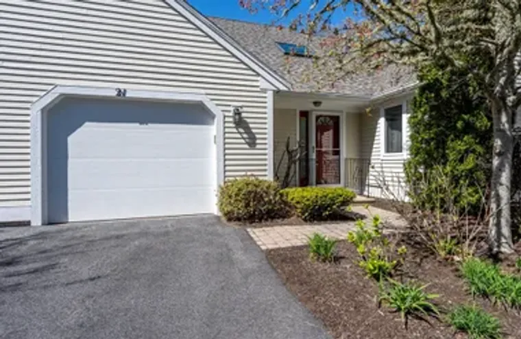 21 ROLLING GREEN LN 140, MASHPEE, MA, 02..., Mashpee, MA 02649