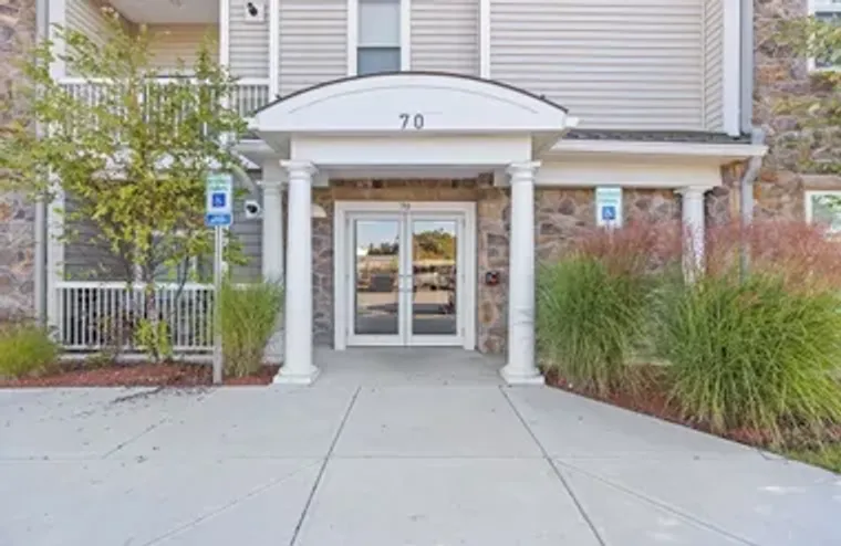 70 TROTTER RD 310, WEYMOUTH, MA, 02190, Weymouth, MA 02190