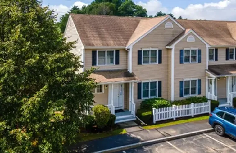 33 FREEDOM CIR 33, PEMBROKE, MA, 02359, Pembroke, MA 02359