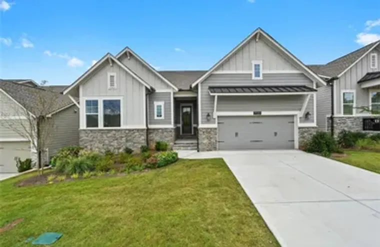 7020 COTTAGE GROVE DR, FLOWERY BRANCH, G..., Flowery Branch, GA 30542