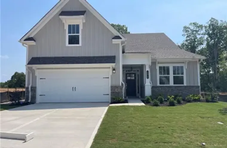 1972 ASSEMBLY CIR, GAINESVILLE, GA, 3050..., Gainesville, GA 30501