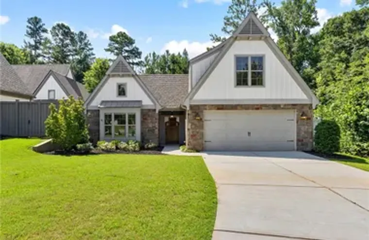 225 ARBOR GARDEN CIR, NEWNAN, GA, 30265, Newnan, GA 30265
