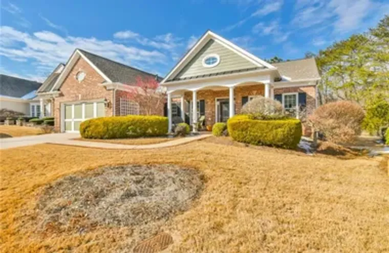 6404 FALLING WATER LN, HOSCHTON, GA, 305..., Hoschton, GA 30548