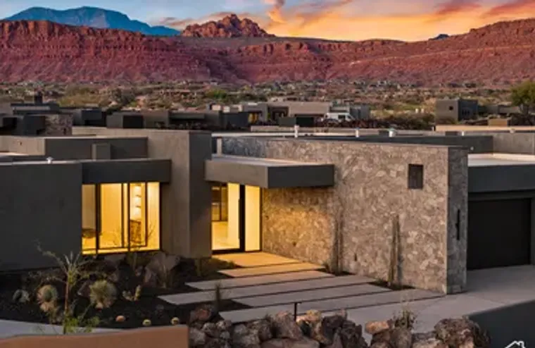 2643 W MESA TRAILS WAY, ST GEORGE, UT, 8..., St George, UT 84770