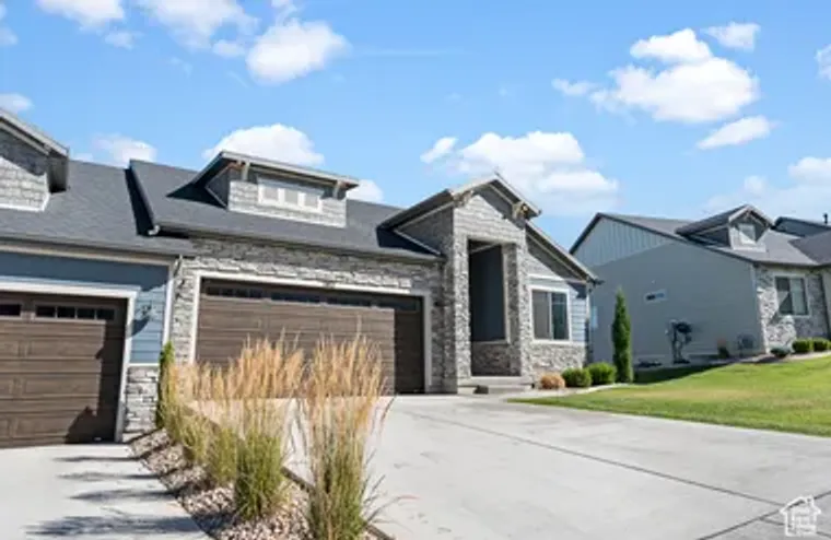 142 W PARKSIDE LOOP, ELK RIDGE, UT, 8465..., Elk Ridge, UT 84651