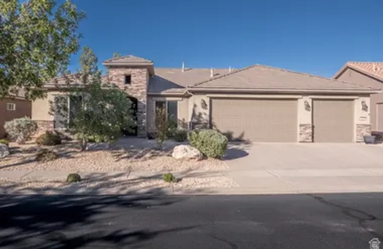 1682 W BONITA BAY DR, ST GEORGE, UT, 847..., St George, UT 84790