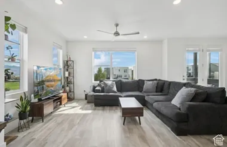 6192 W SOUTH JORDAN PKWY, SOUTH JORDAN, ..., South Jordan, UT 84009