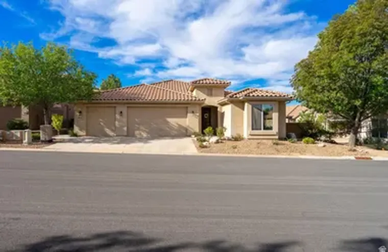 4888 S BONITA BAY DR, ST GEORGE, UT, 847..., St George, UT 84790