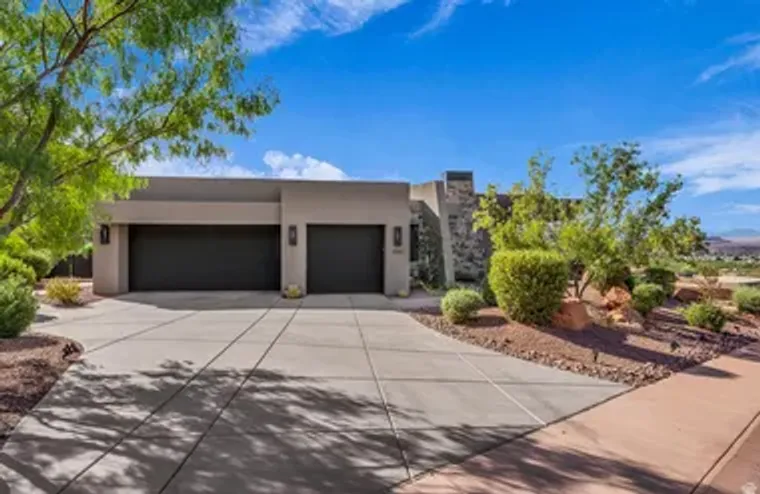 2047 W COUGAR ROCK CIR, ST GEORGE, UT, 8..., St George, UT 84770