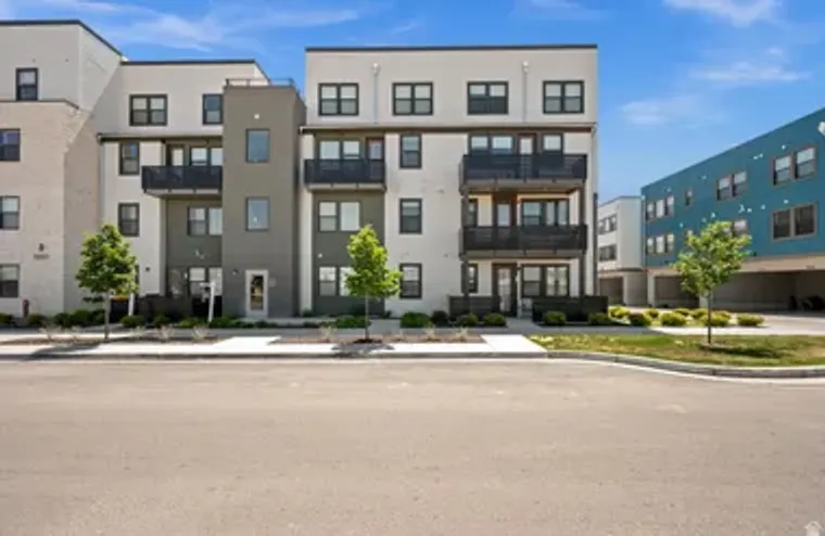 5227 W REVENTON DR B201, SOUTH JORDAN, U..., South Jordan, UT 84009
