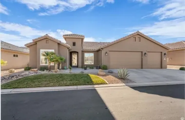 1425 W WILD SAGE DR, ST GEORGE, UT, 8479..., St George, UT 84790