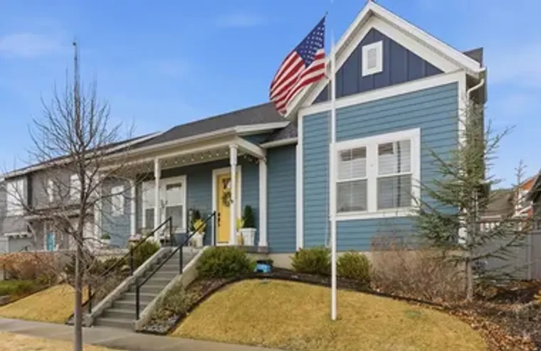 11348 S SANDBANK DR, SOUTH JORDAN, UT, 8..., South Jordan, UT 84009