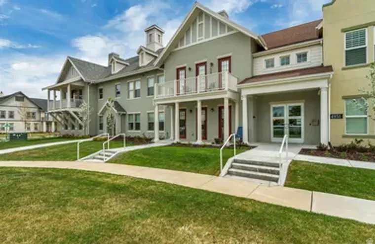 4951 W WALTANA WAY 208, SOUTH JORDAN, UT..., South Jordan, UT 84009