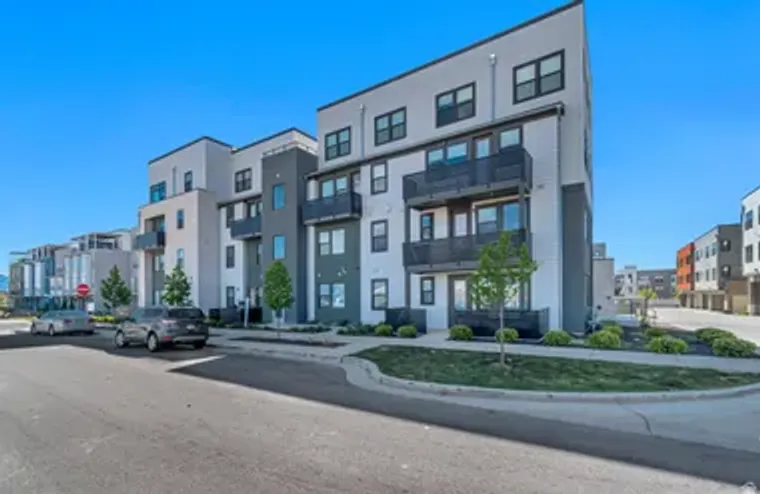 5227 W REVENTON DR B102, SOUTH JORDAN, U..., South Jordan, UT 84009