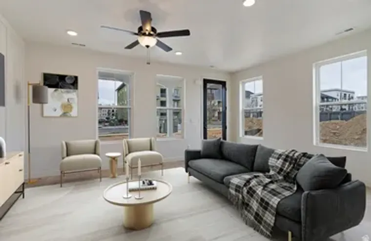 11323 S LAKE RUN RD, SOUTH JORDAN, UT, 8..., South Jordan, UT 84009