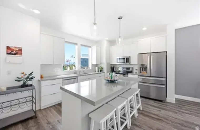 6382 W BIRCH RUN RD 330, SOUTH JORDAN, U..., South Jordan, UT 84009